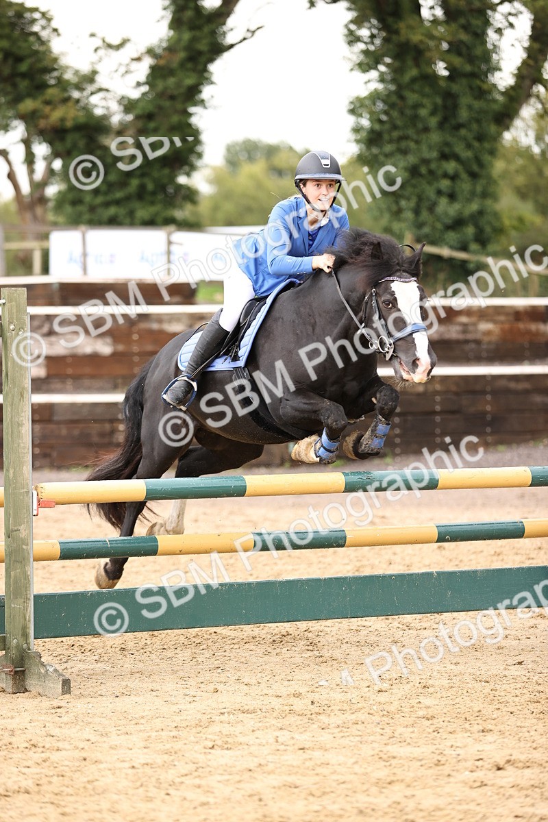 SBM_42011 - J40 Senior Horse & Pony 90cm Supreme Championship