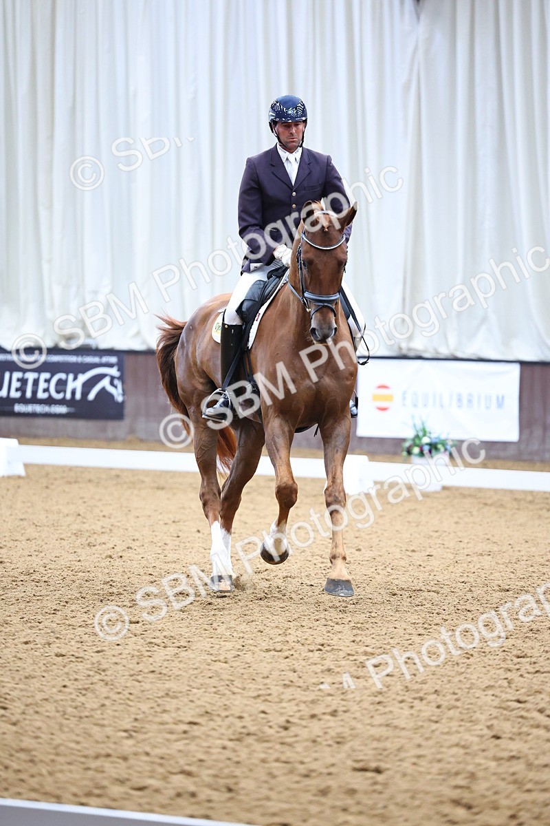 SBM_006539 - Class 5 - novice 6 - 12.04-13.07