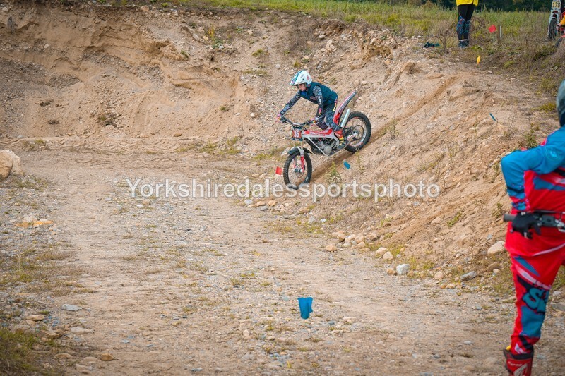 DSCF0284 - Ripon MC Trial 27/09- kids