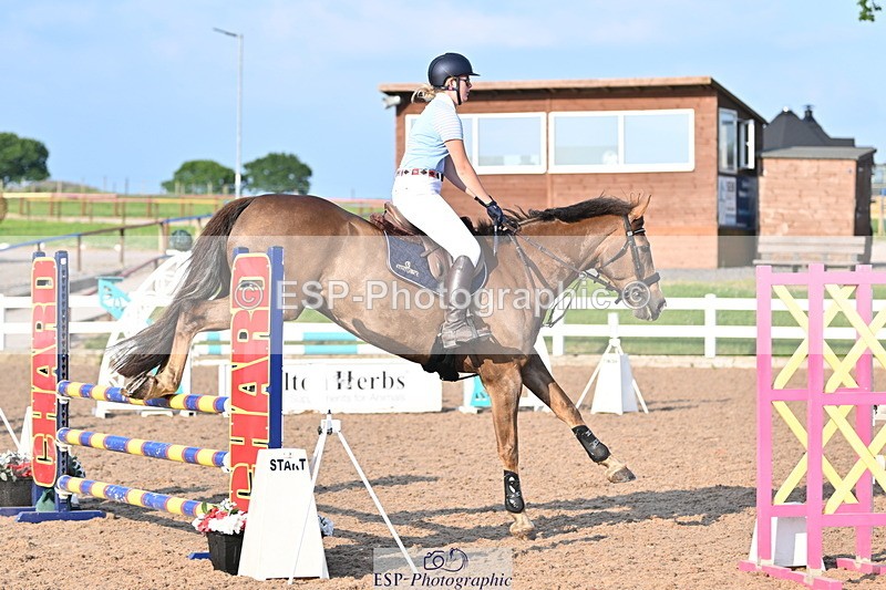 240625A-191549-01135 - cls 07 & 08 90cm