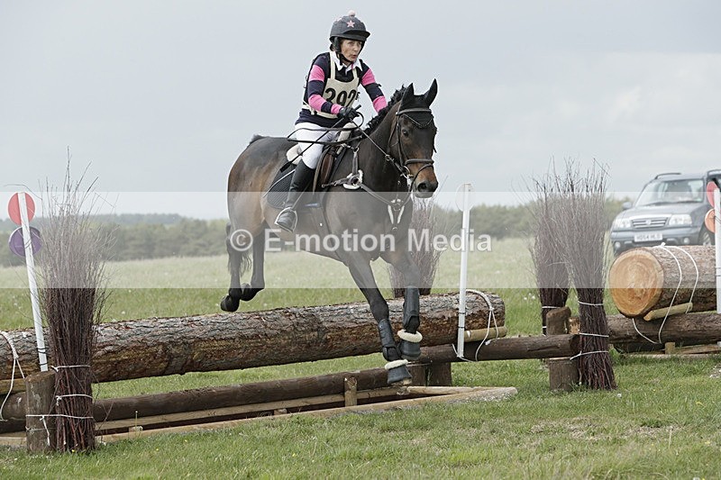 BVHT 140517  NXC -170 - Class 2 XC Novice 14/05/17