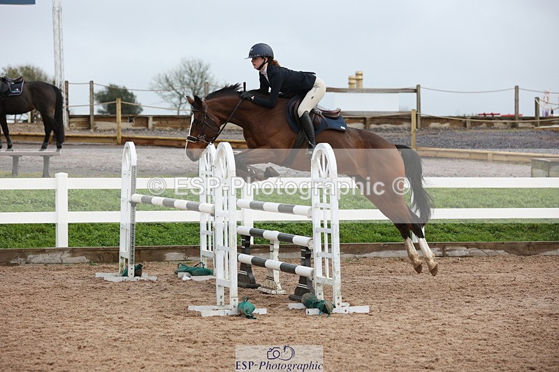 231112A-123204-04038 - Cls 19 Snr 1.05m Open