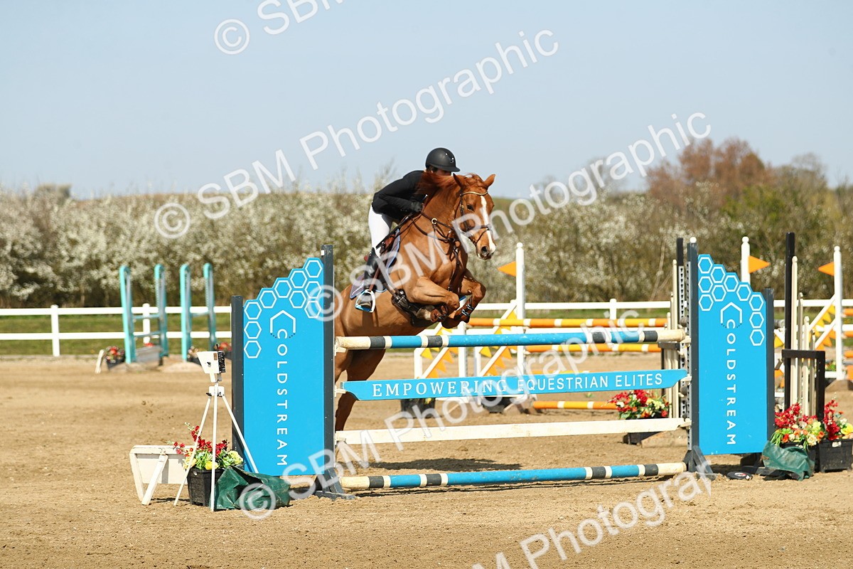 SBM_002866 - Class 11 - Senior Foxhunter - 1.20m