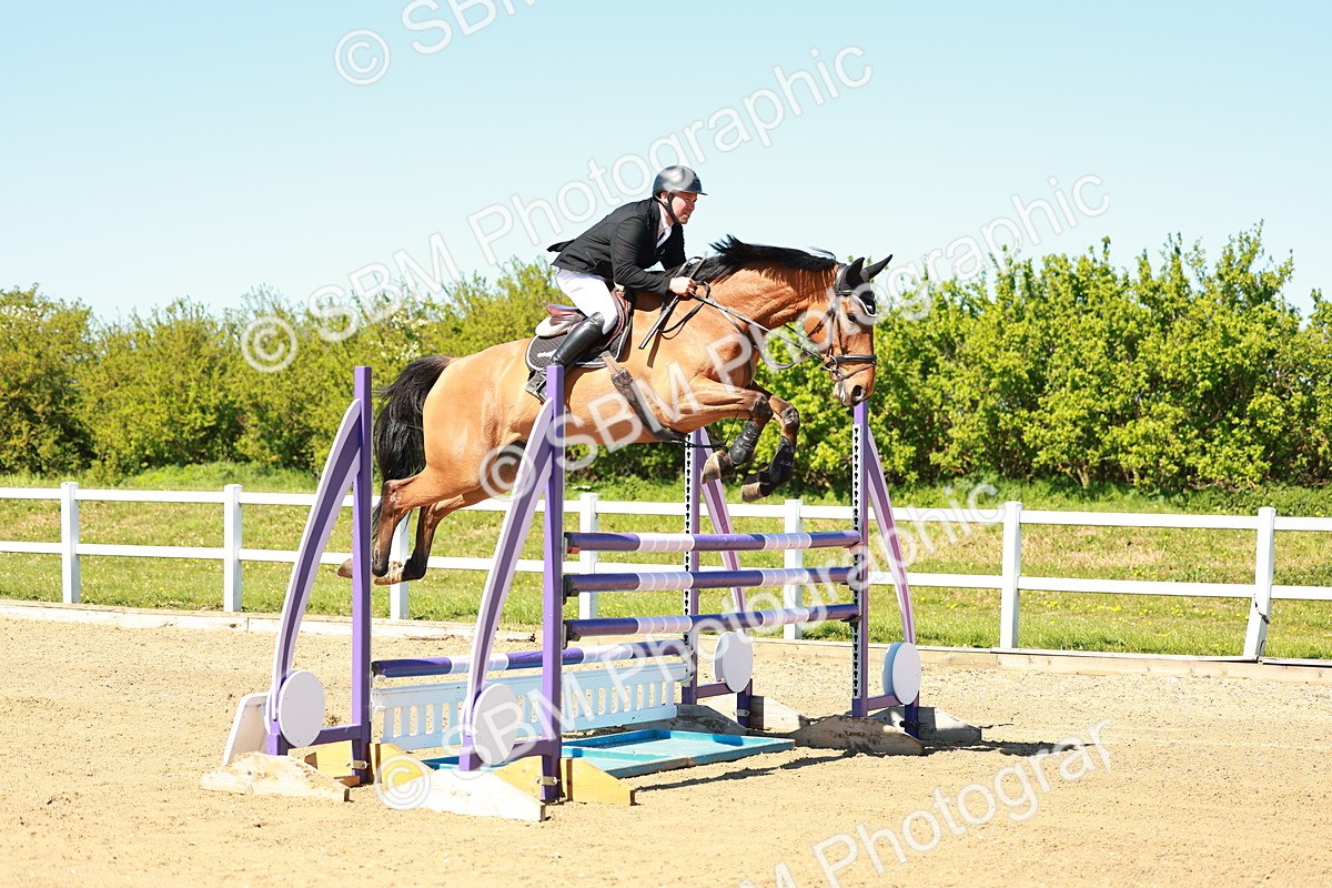 SBM_001498 - Class 5 - Senior Foxhunter - 1.20m