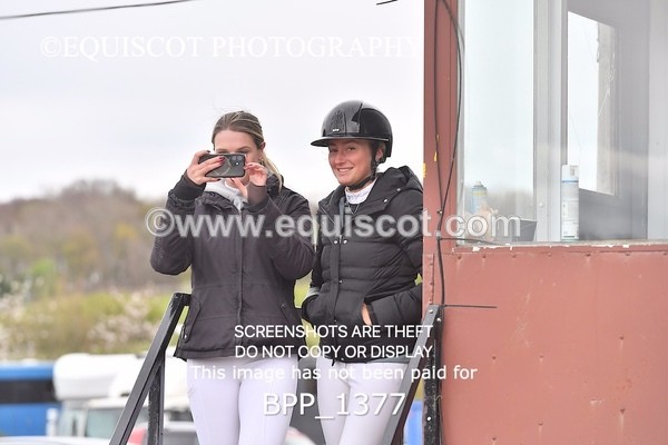 BPP_1377 - CLASS 15 SAT Senior BritiNovice/ 90cm Open