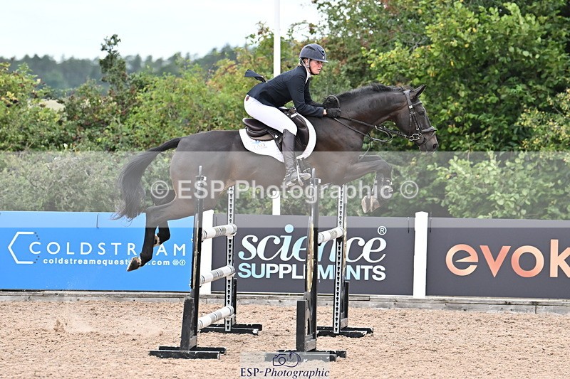 250820B-125701-00655 - Cls 4 Newcomers and 1.10m Open