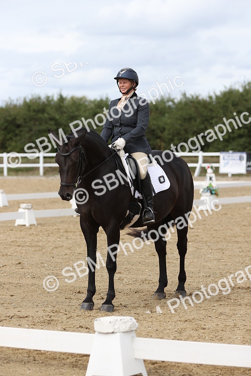 SBM_003902 - Class 9 - Novice 3 Champs