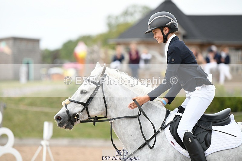 250807-135342-01408 - 90cm Round 2