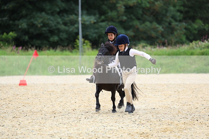 3E7A9830 - Pole Bending