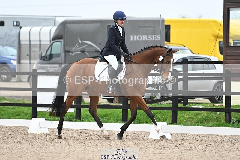 241103-091840-00148 - Intro 3 - 8.30 to 9.30