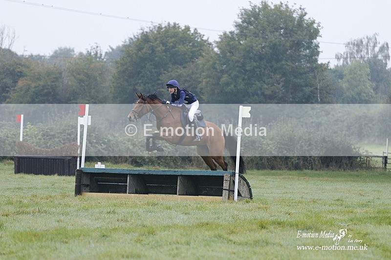 WWHT 171021 0270 - Novice Restricted (0.80m)  17/10/21