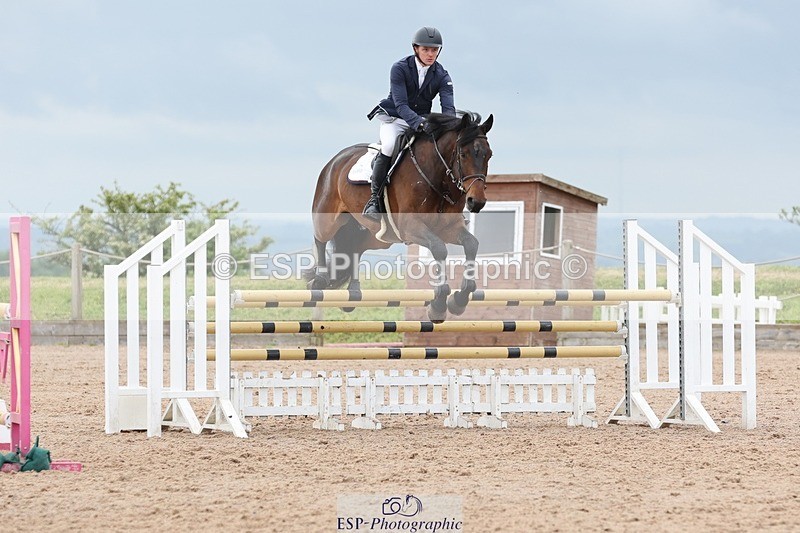 250524-102234-04182 - Cls 13  A&B 1.05m & 1.10m open