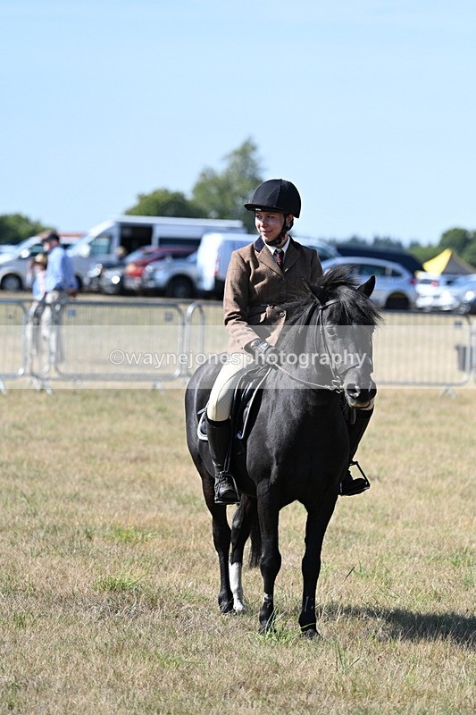 WJ7_3630 - Class 9 Mountain & Moorland Ridden