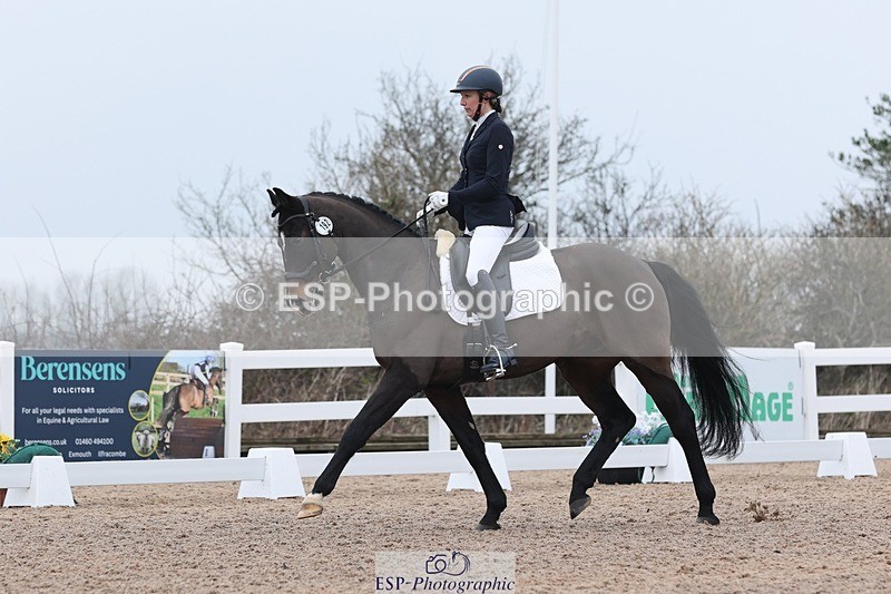 250216-130014-05638 - 192-Dominique.Mills-Sermaggio