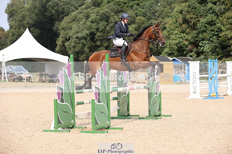 250816A-142221-02141 - Cls 7 Snr 1.05m Open