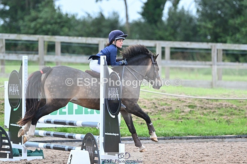 240813-183756-00713 - Classes 5 A&B & 6 80cm