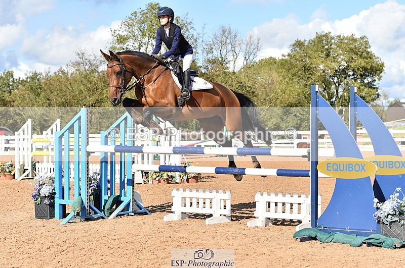 231014A-141454-05254 - Cls 15 1.05m Amateur Q 2nd R