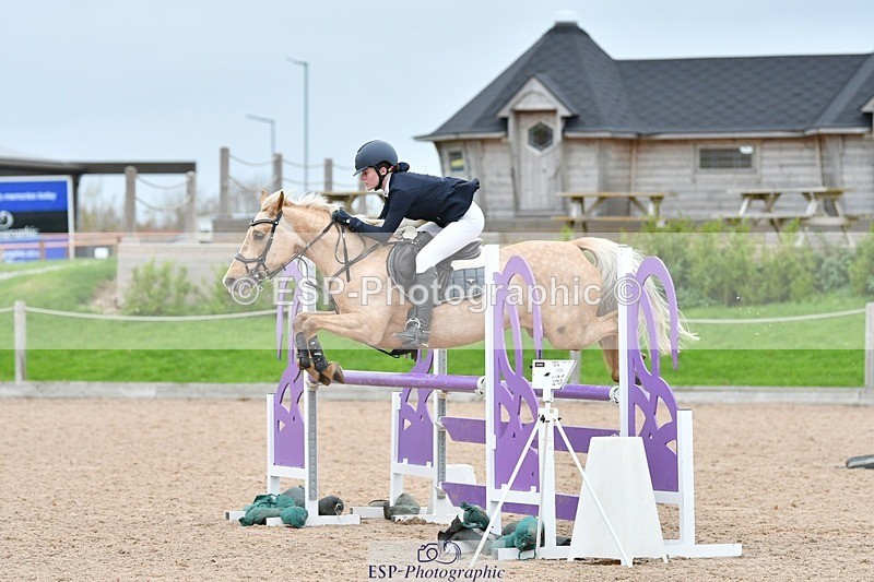 251026-143749-03365 - Cls 29-32 All 128cm 138cm Classes