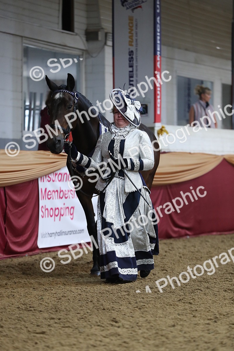 SBM_10751 - Class 103 IH Costume