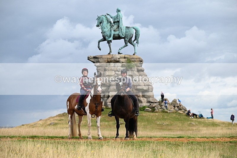 DSC_4534 - Time at Statue 09:50 to 11:09