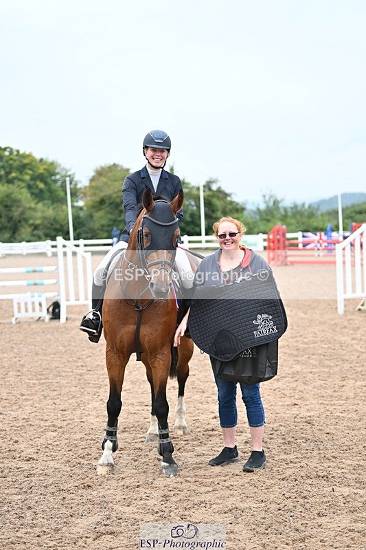 240907A-120613-01321 - Cls 8 1.05m Amateur Qualifier