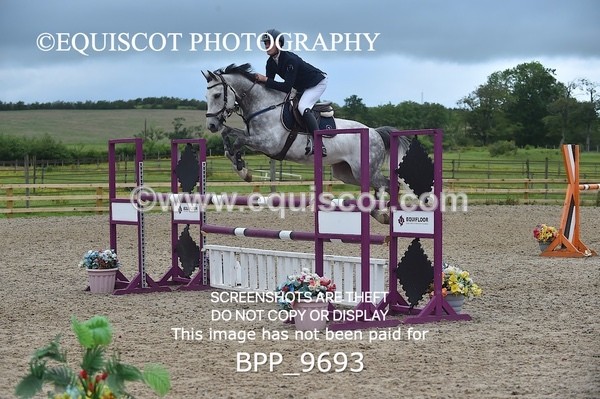 BPP_9693 - CLASS 21 SUN Junior 1.20m Open (Inc 148cm Restricted Open Championship Qualifier)
