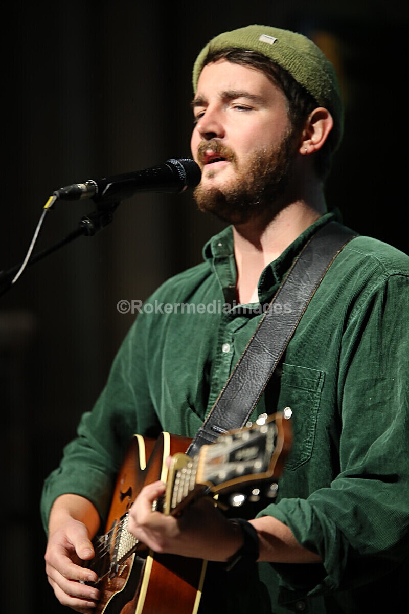 FOLK N BLUES-588 - FOLK and BLUES SEPT 2022