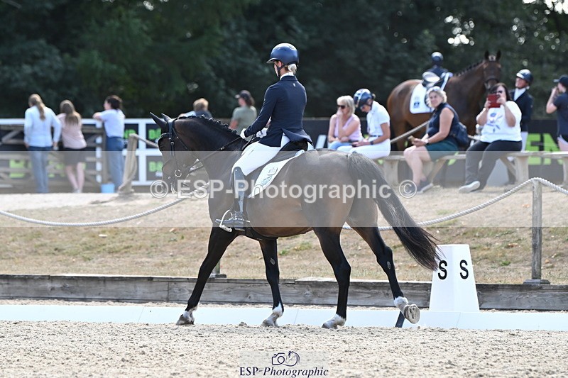 250808A-160445-01990 - 098-Miss.Hannah.BiggsDIsneys.Fantasia.SFS