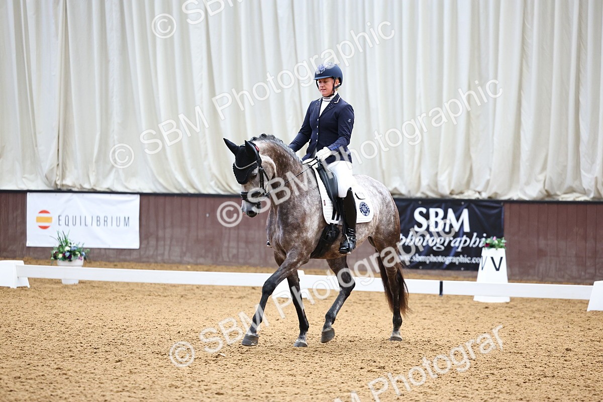 SBM_005645 - Class 5 - Novice 6 - 9.30-10.33