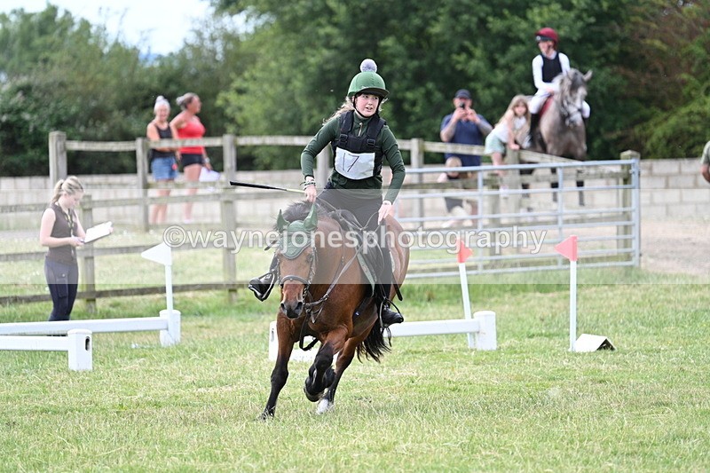 WJ7_5251 - 60cm XC Time 10:17 to 10:49