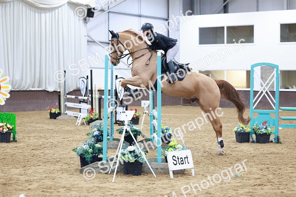 SBM_007455 - Class 24 - Nupafeed Supplements Senior Discovery/ 1m Open