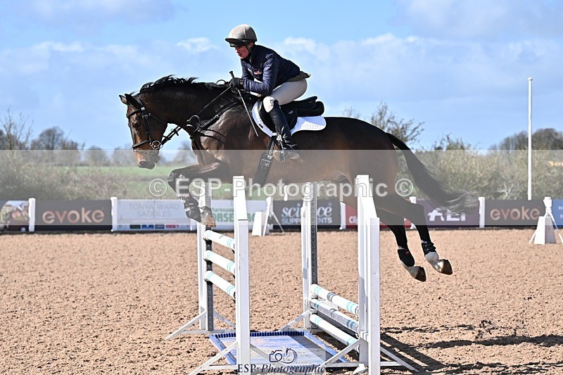 260311-131103-00480 - Cls 4 Newcomers and 1.10m