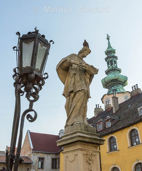 Bratislava town icons - Budapest to Amsterdam