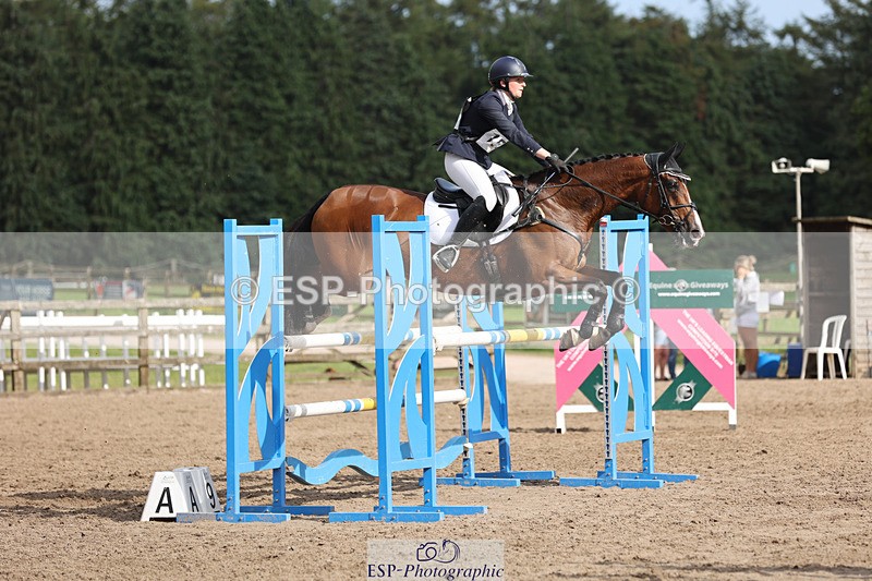 240804-170920-17266 - 755-Amber_Williams-THE_EMERALD_LILY