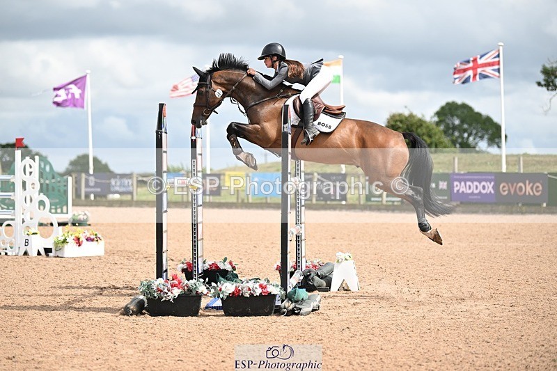 250720-154329-20955 - Cls 4, 3 Star Small Tour