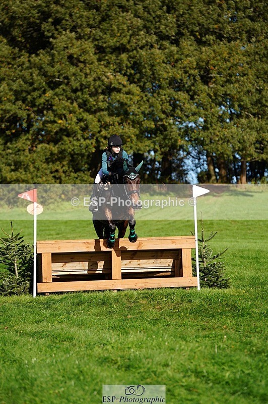 241026-105034-12003 - 358-Jessica.Meyer-LACKAGHMORE.VANDANGO