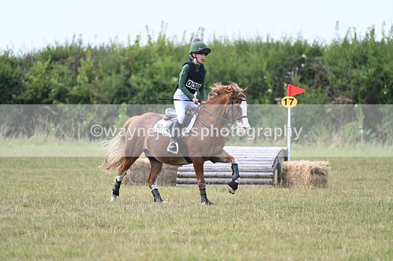 WJ7_7173 - 60cm XC Time 13:22 to 13:53