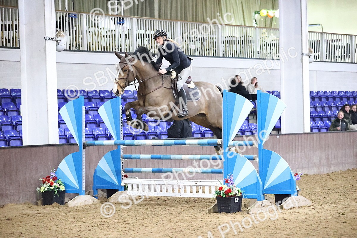 SBM_003150 - Class 11 - Senior Foxhunter - 1.20m