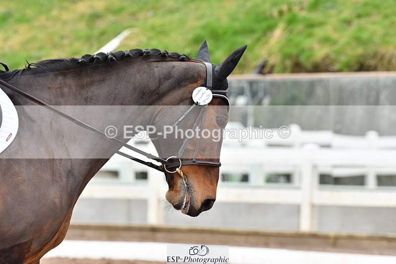 240107A-140820-02046 - UnAff Novice 28 and 30