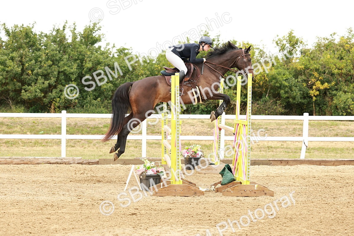 SBM_016701 - Class 20 - Senior Newcomers - 1.10m