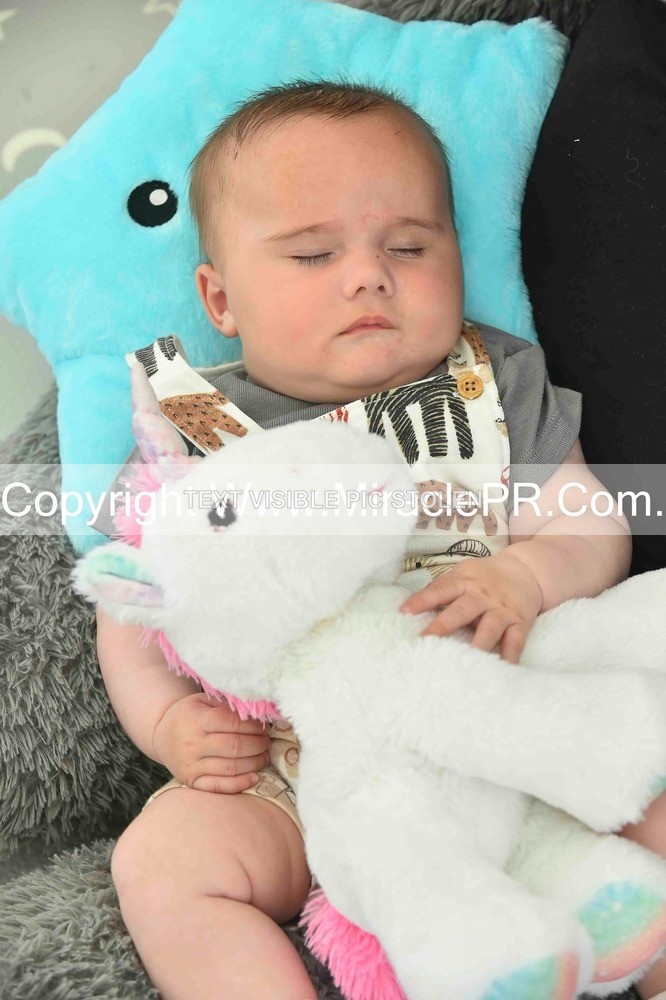 SH4_2054 - Bonny baby competition.