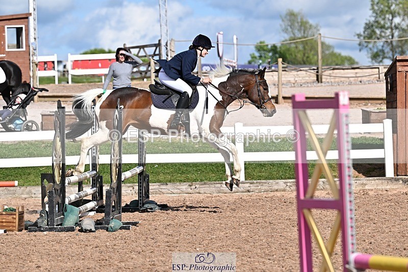 260512-170735-00297 - 70cm Classes
