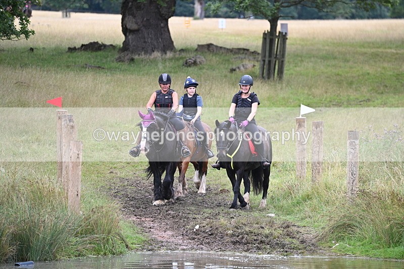 WJ7_3583 - Time at Water 12:15 to 12:50