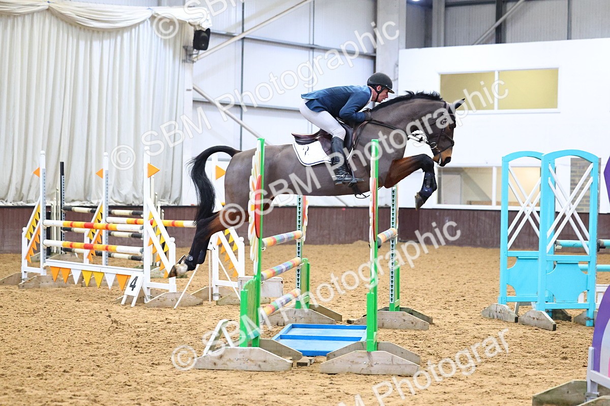 SBM_000947 - Class 4 - Senior Newcomers - 1.10m