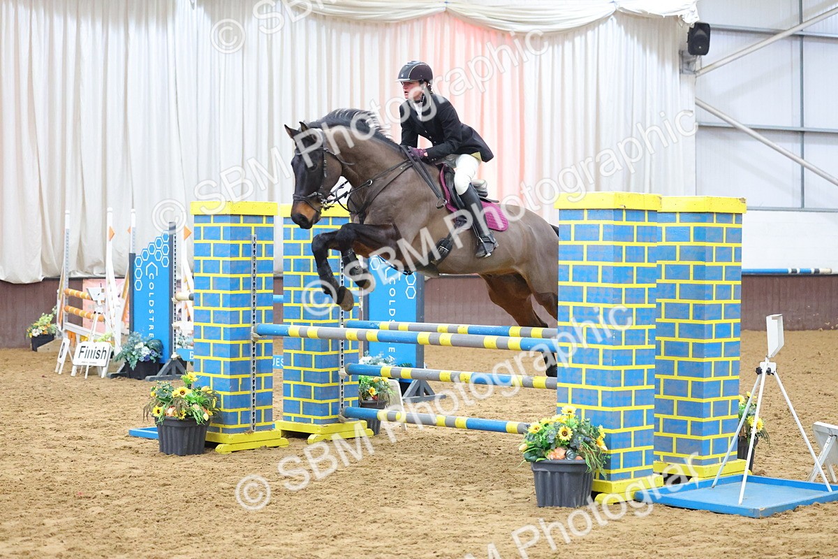 SBM_008355 - Class 21 - Nupafeed Supplements Senior Discovery/ 1m Open - First Round (1.00m)