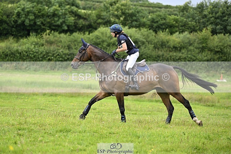 240630-142044-01860 - 826-Kate_Hogan-Faraday_Flutter