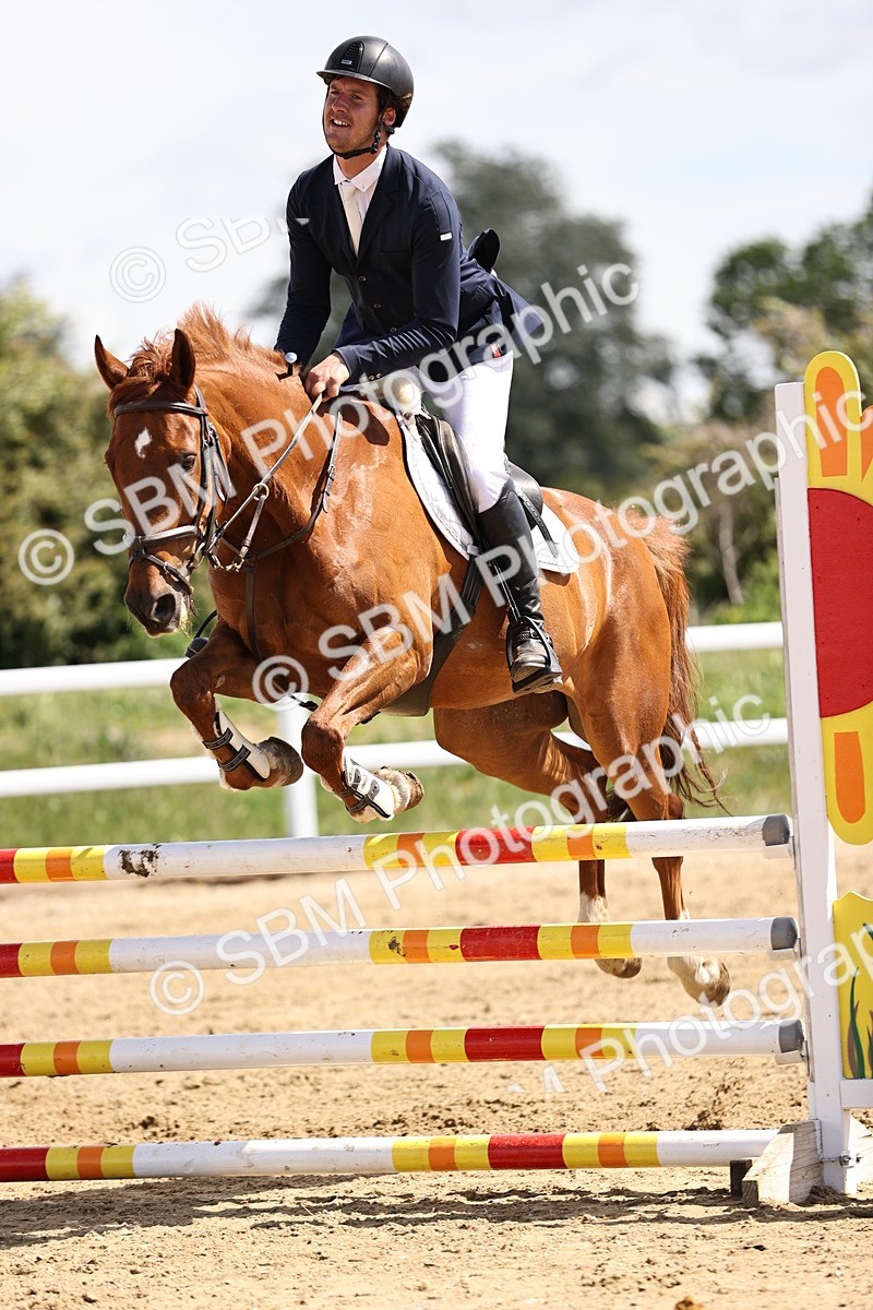 SBM_002364 - Class 9 - Senior British Novice - 90cm
