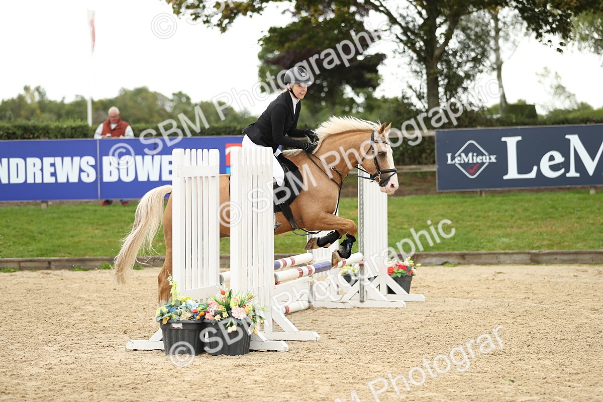 SBM_04521 - J28 - Senior Horse & Pony 60cm Championships
