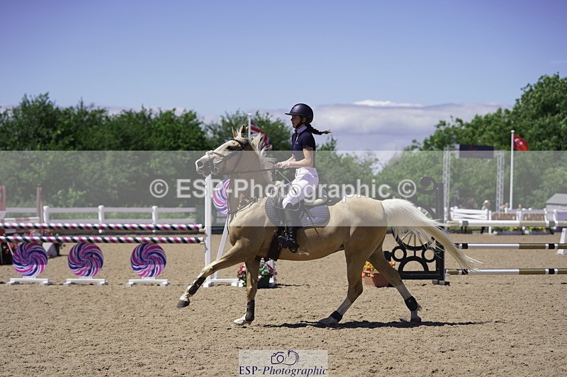 230624A-142404-01842 - Cls 25 Pony Newcomers & 1m Open