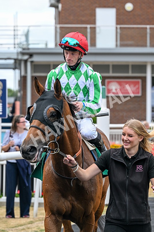 070826-Race 5-Master Vintner-2068 - Race 5 16.10pm William Hill, Market Place, Thirsk Handicap